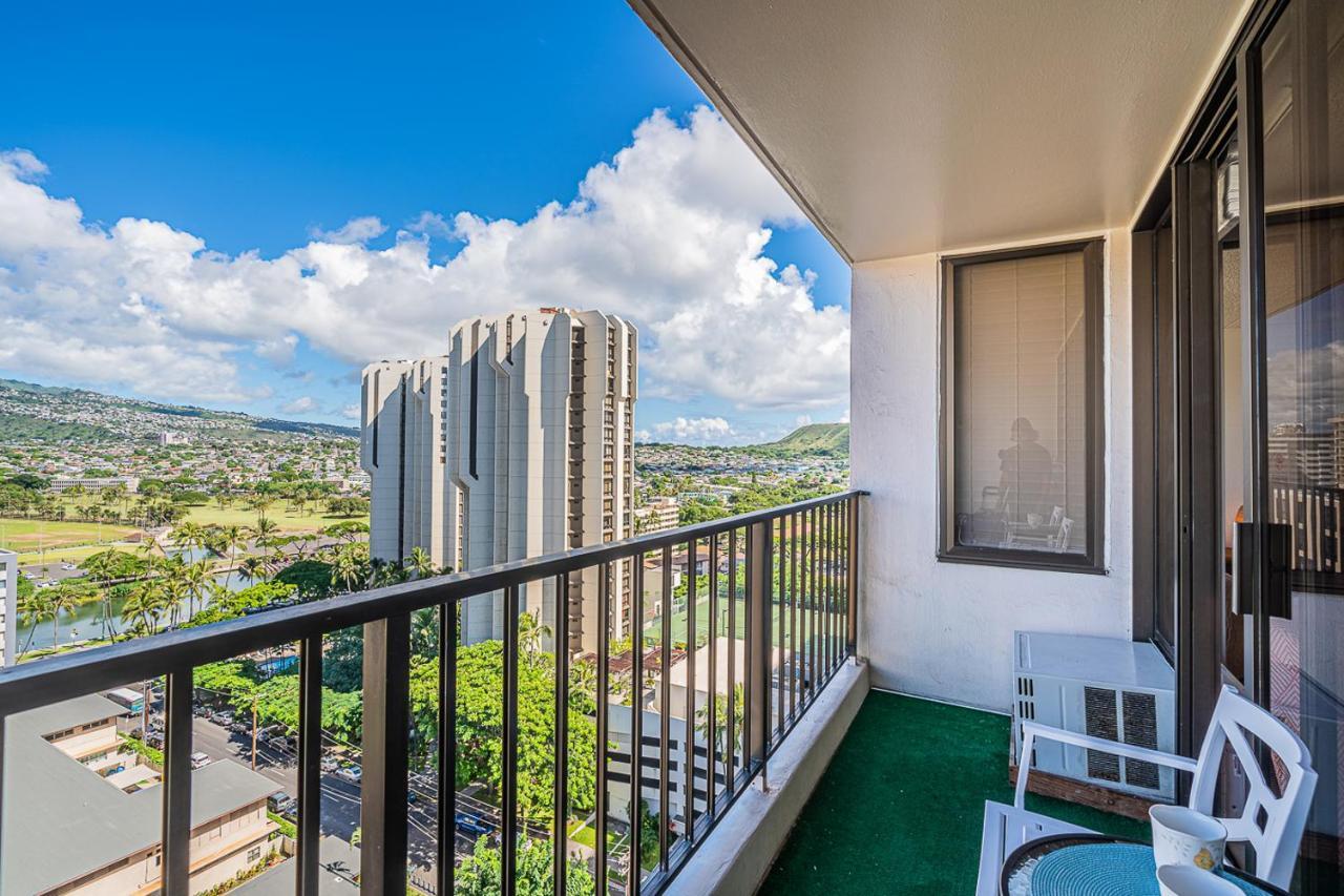 Waikiki Banyan, Pool, Parking, Sauna, Jacuzzi, WiFi, BBQ, AC, Honolulu Luaran gambar