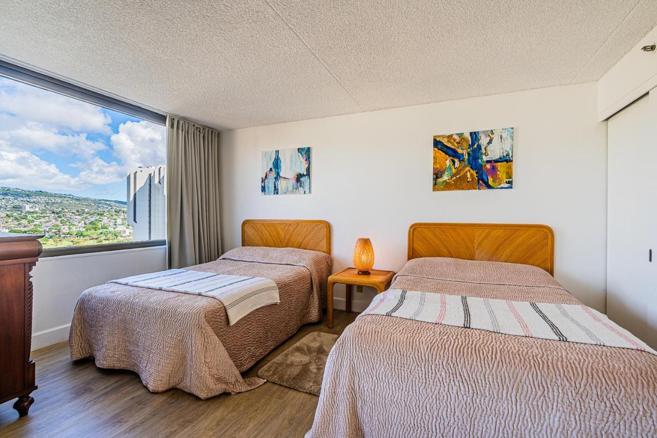 Waikiki Banyan, Pool, Parking, Sauna, Jacuzzi, WiFi, BBQ, AC, Honolulu Luaran gambar