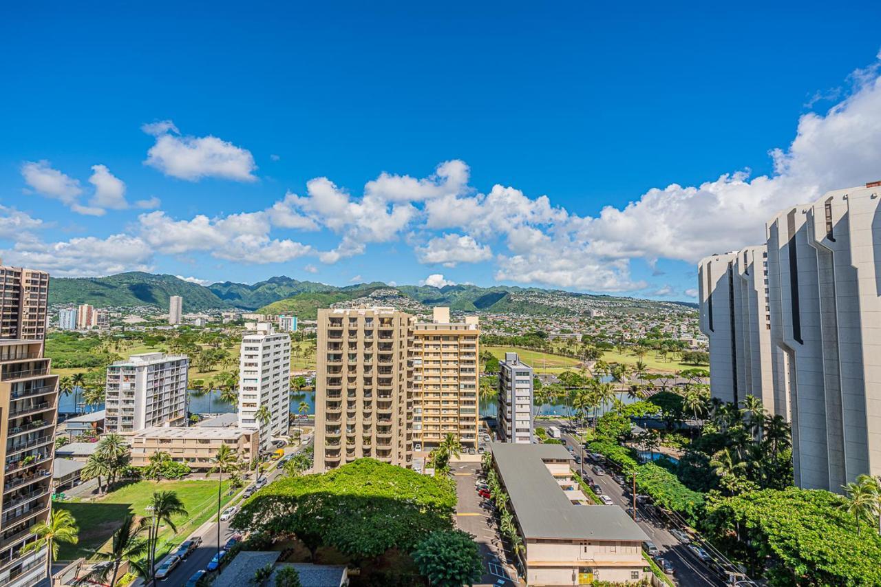 Waikiki Banyan, Pool, Parking, Sauna, Jacuzzi, WiFi, BBQ, AC, Honolulu Luaran gambar